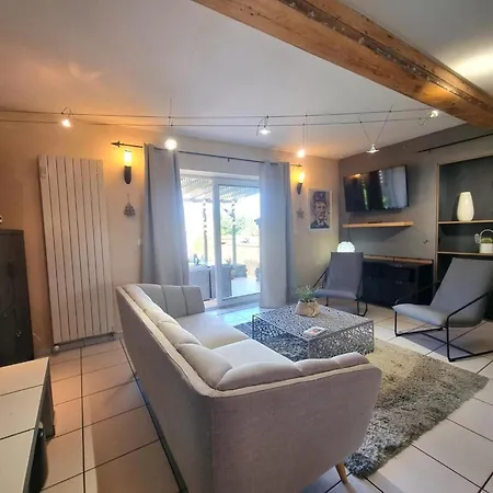 Casa rural Campagnard Avec Animaux Acceptés, Terrasse Privée - Fr-1-496-299